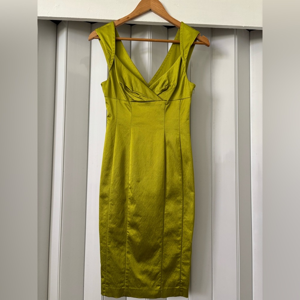 Bebe Green Sweetheart Sheath Midi Dress
